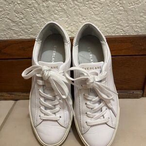 Everlane Classic White Lace-Up Sneakers